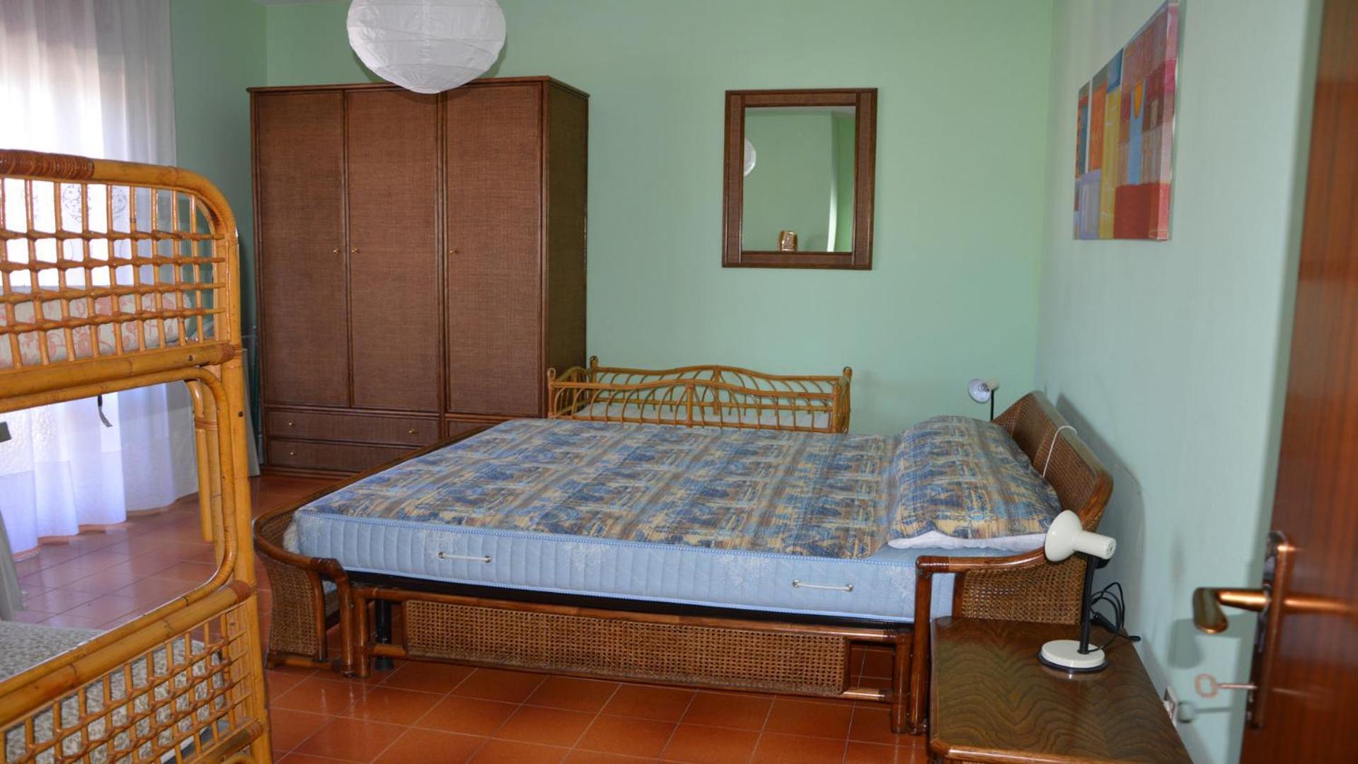 Comfortable 2 Bedroom Apartment - Beahost Rentals Caorle Bagian luar foto